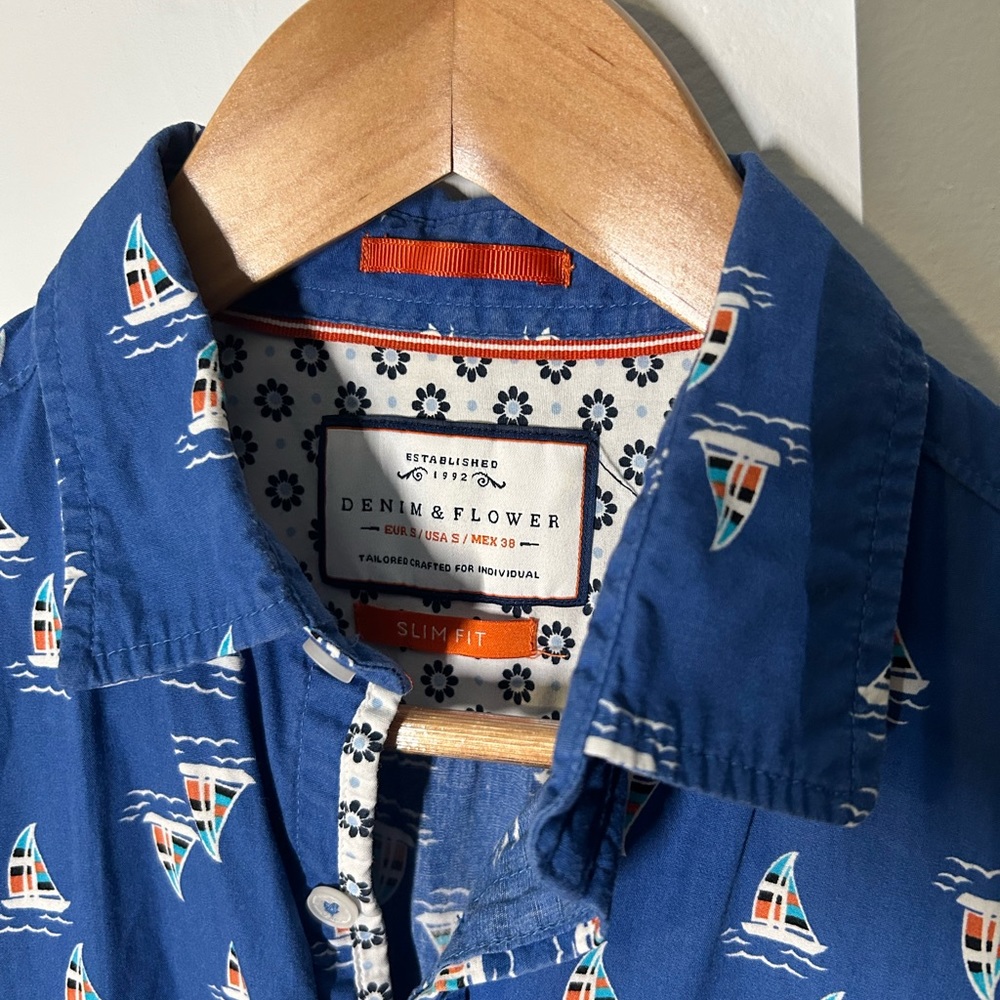 Men’s sailboat button up